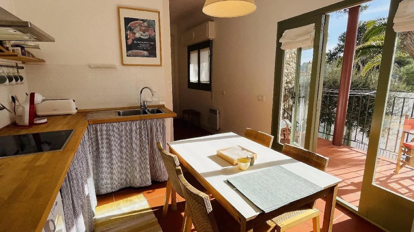 T5 - Cozy Retreat 50M To Beach Garden Escape Tamariu 0*,  Spain