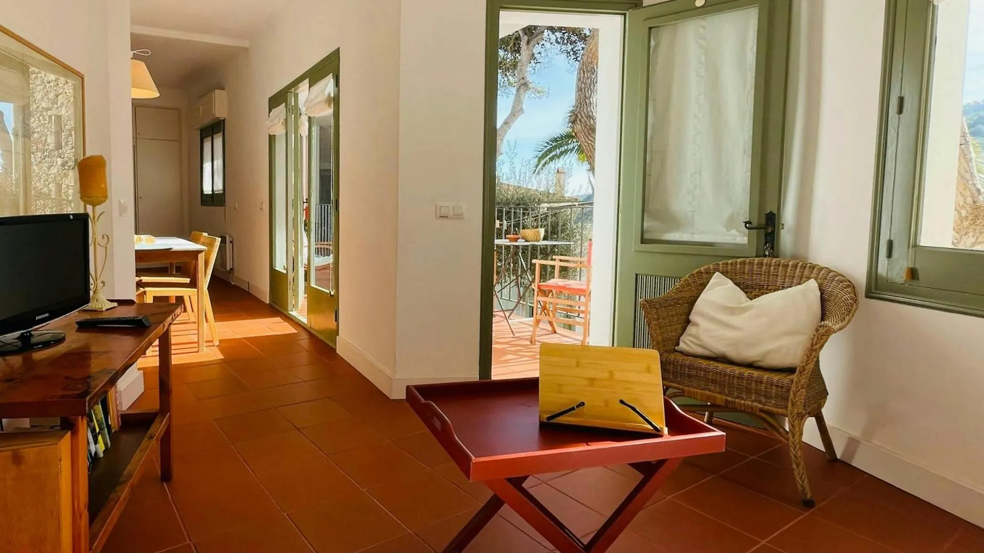T5 - Cozy Retreat 50M To Beach Garden Escape Tamariu Spain