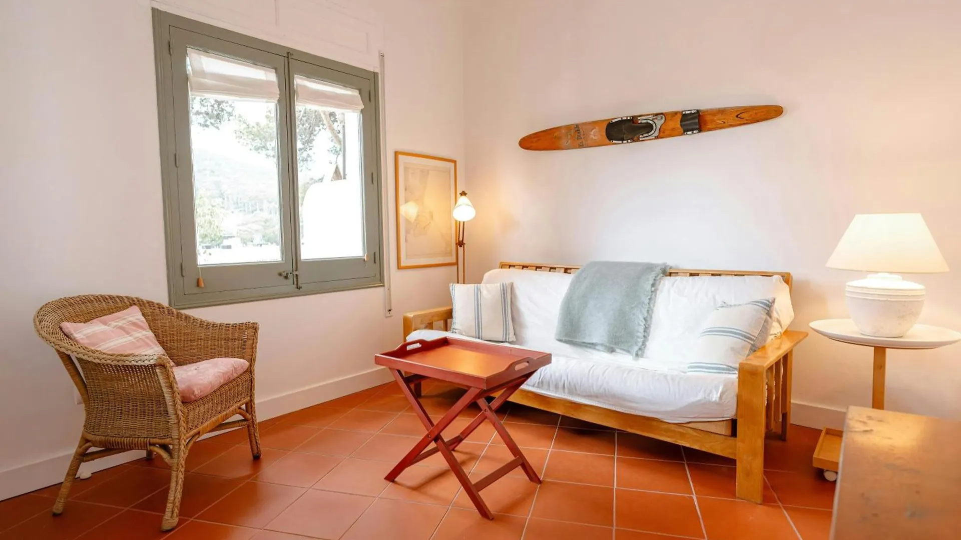 Apartment T5 - Cozy Retreat 50M To Beach Garden Escape Tamariu Spain